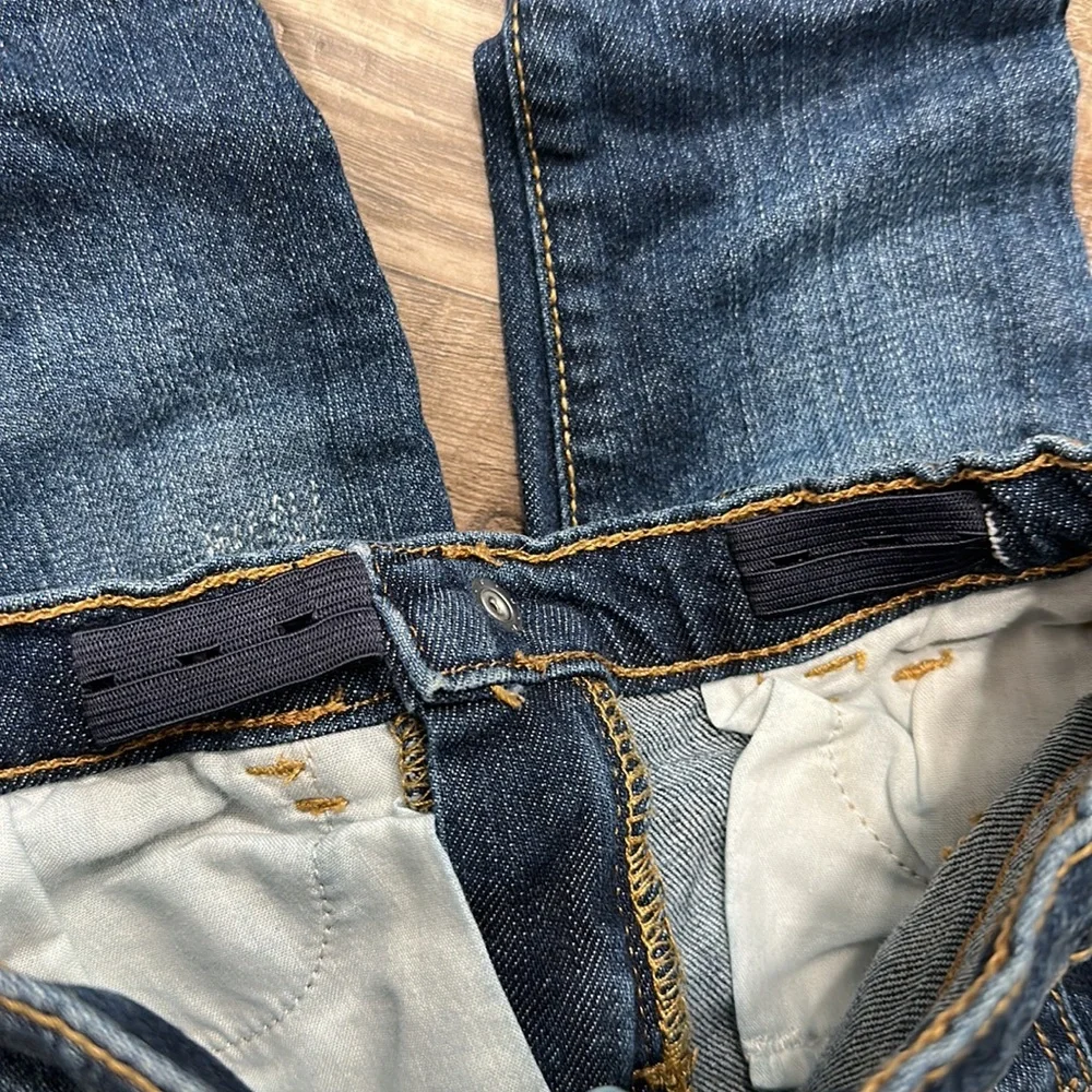 Baby Gap • 2T jean bundle